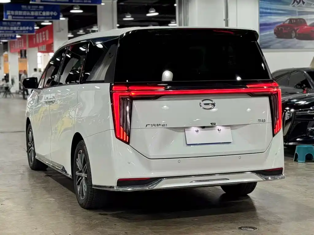 GAC Trumpchi M8 Master Series 400 T Distinguished