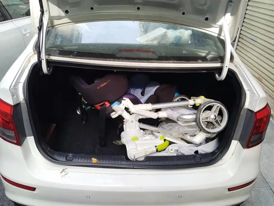 Kia K2 Sedan 1.6 L AT Premium
