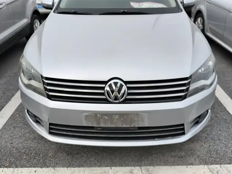Volkswagen Bora 1.6 L Manual Comfort