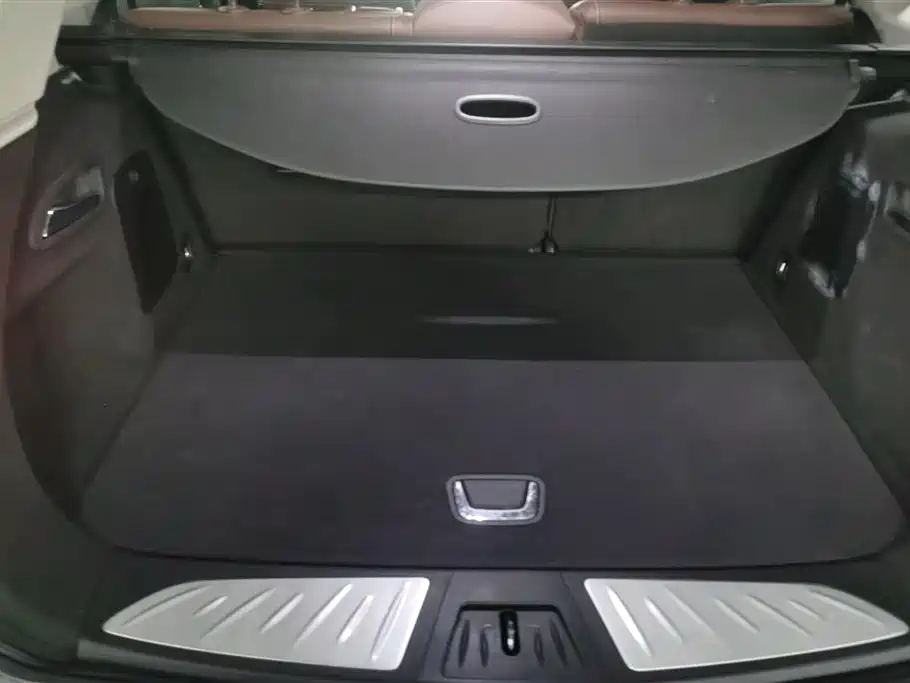 Envision Plus 28 T 4 WD Elite