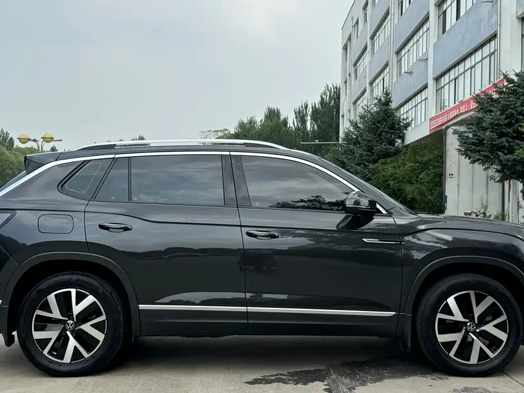 Tayron 280 TSI 2 WD Luxury Plus Advanced