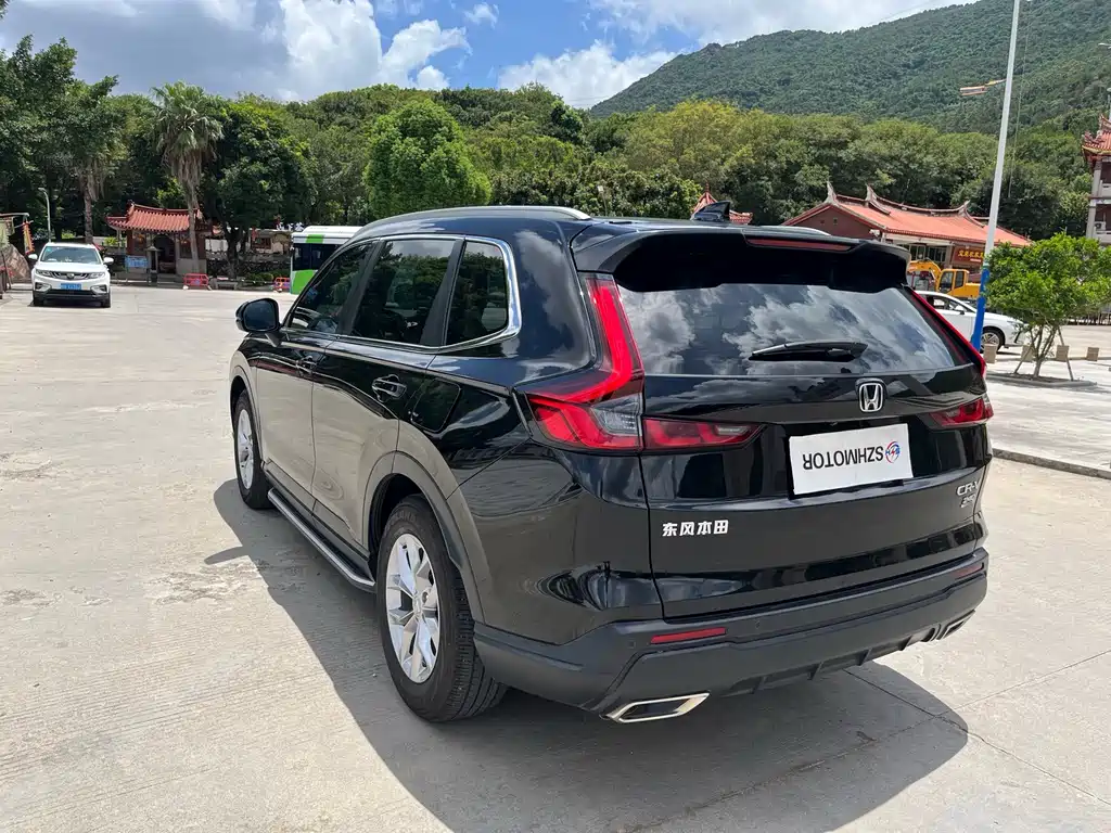 Honda CR-V 240 TURBO 2 WD Sharp Style 5-seat