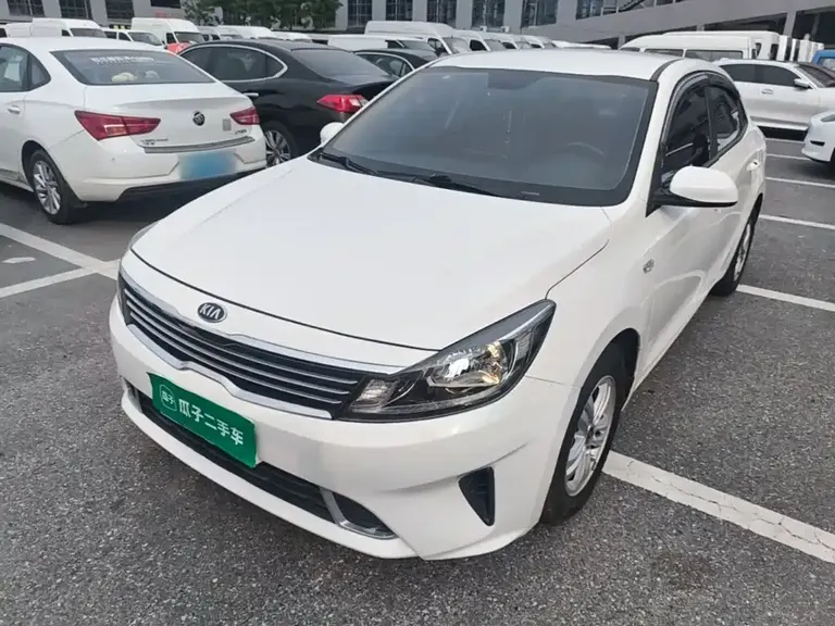 Kia Forte 1.6 L Auto Smart Enjoyment Connected Value-Connect