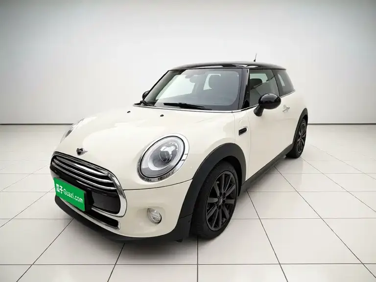 MINI 1.5 T COOPER Performer