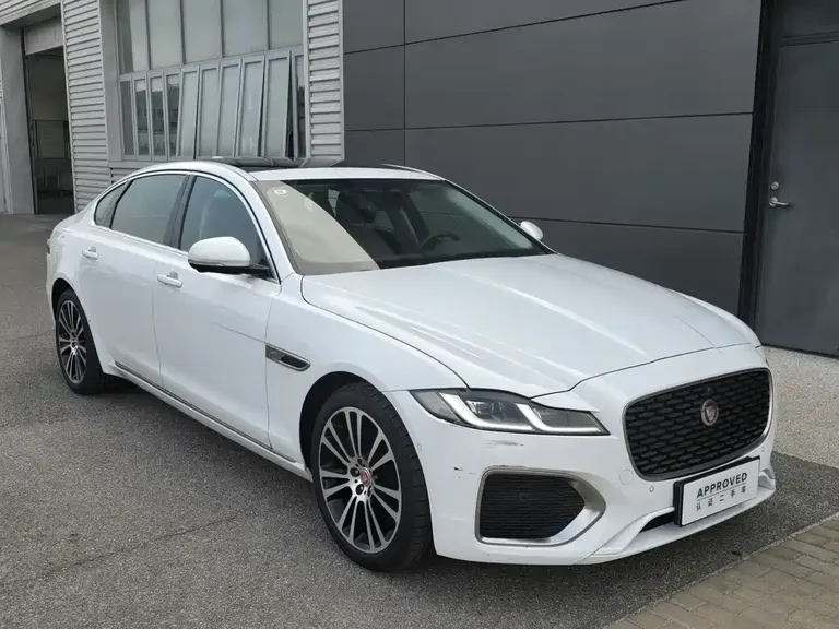 Jaguar XFL 2.0 T P250 2 WD Premium Luxury