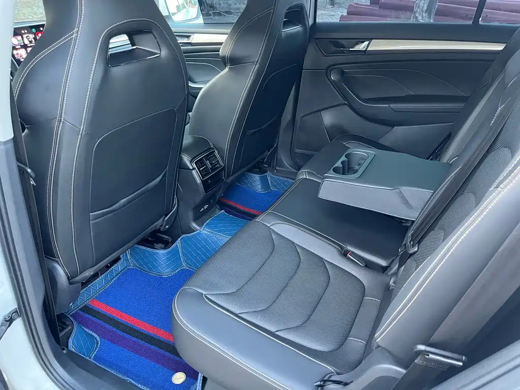 Kodiaq Facelift TSI330 7-seat 2 WD Luxury Enjoyment