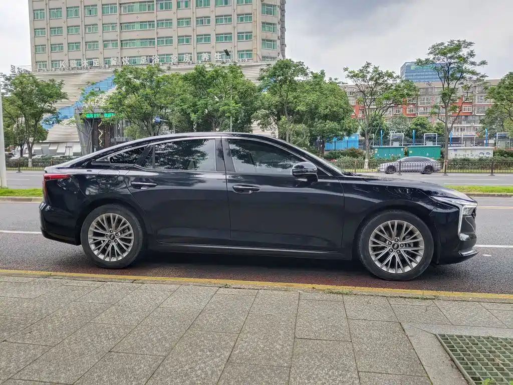 Besturn B70 3 rd Gen 1.5 T Auto Joy 70 Anniversary