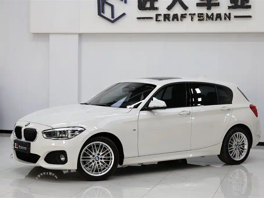 BMW 1 Series (Import) 120 i M Sport Package
