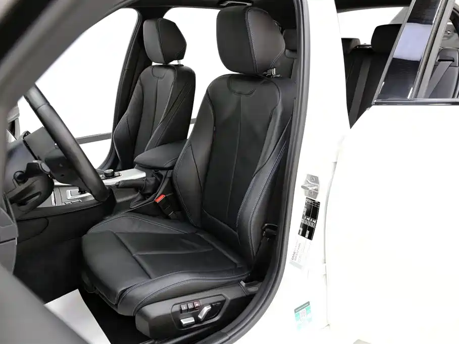 BMW 1 Series (Import) 120 i M Sport Package
