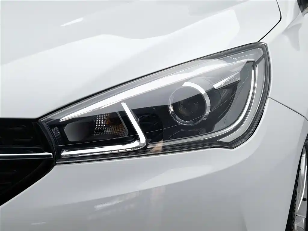 Arrizo 5 1.5 L Manual Leading Trend