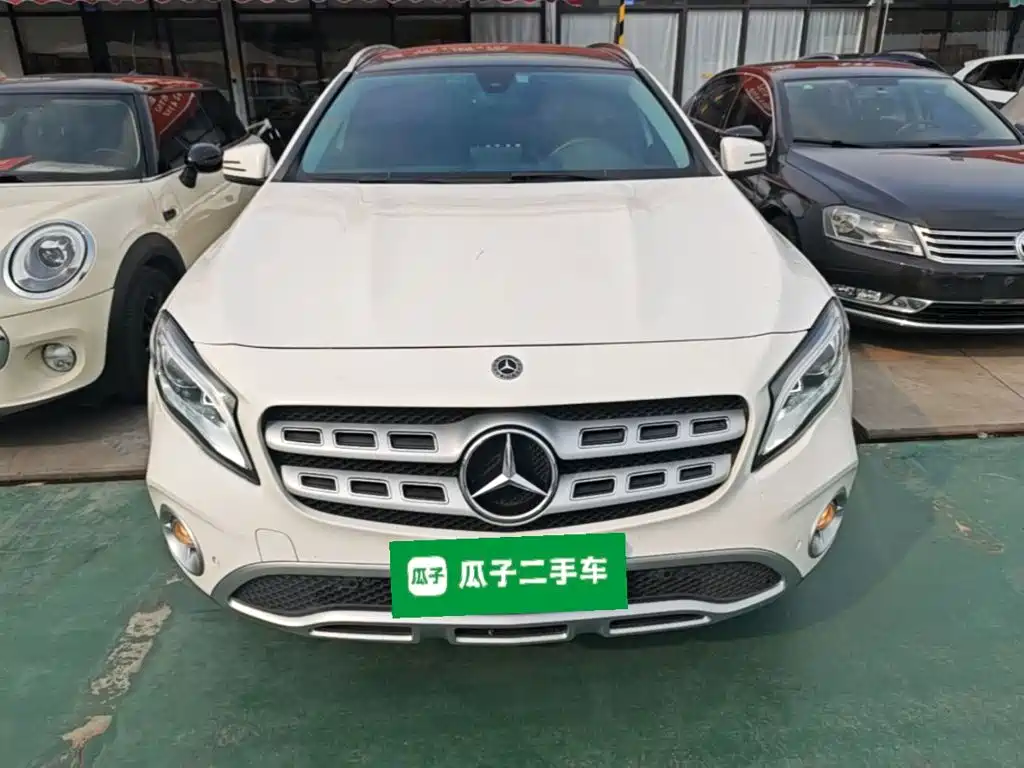Mercedes-Benz GLA GLA 220 4 MATIC Luxury
