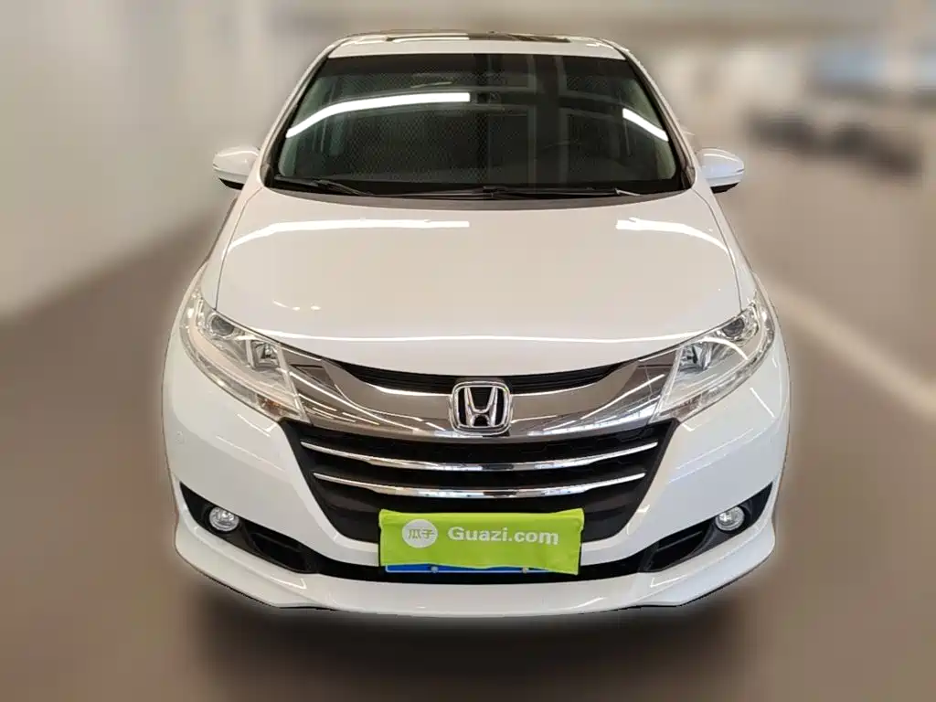 Odyssey 2.4 L Luxury