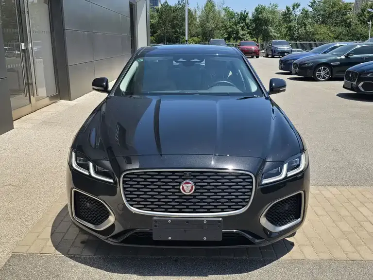 Jaguar XFL 2.0 T P250 2 WD Premium Luxury