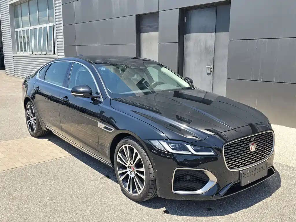 Jaguar XFL 2.0 T P250 2 WD Premium Luxury