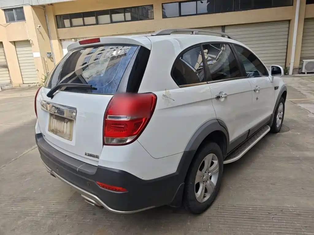 Captiva 2.4 L 2 WD City 7-seat