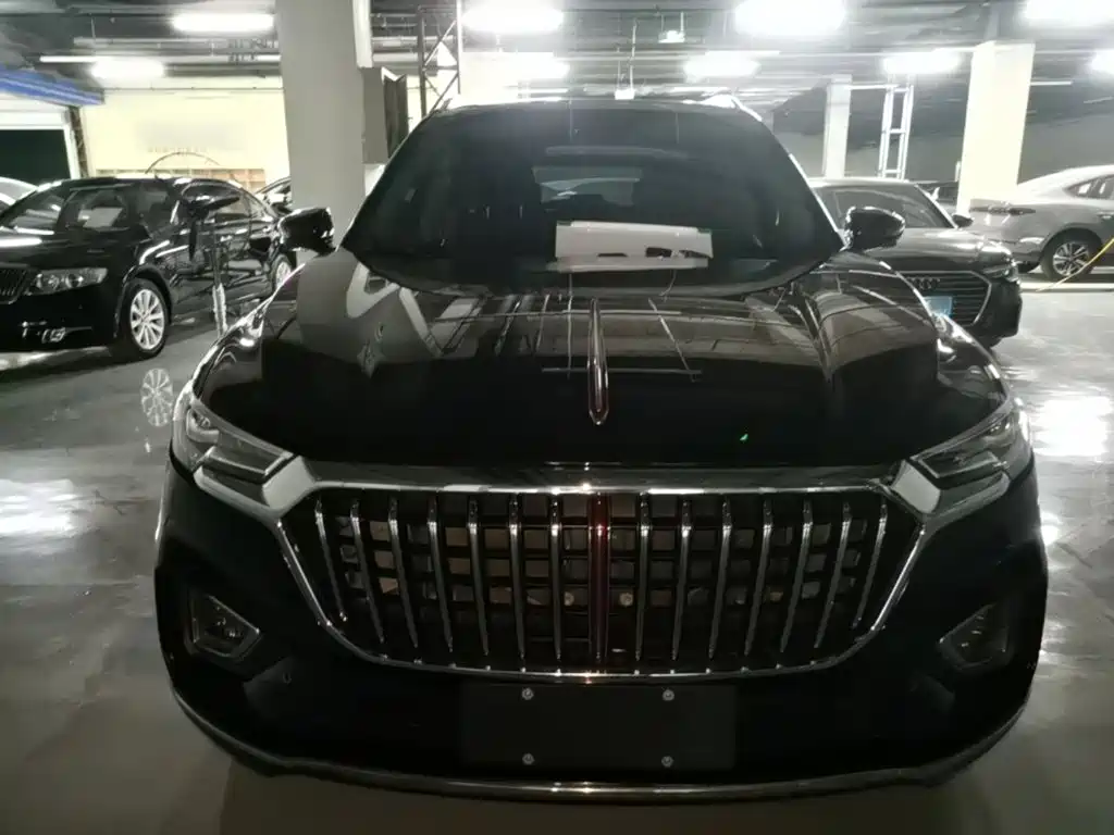 Hongqi HS5 2.0 T Connected Flagship Enjoyment