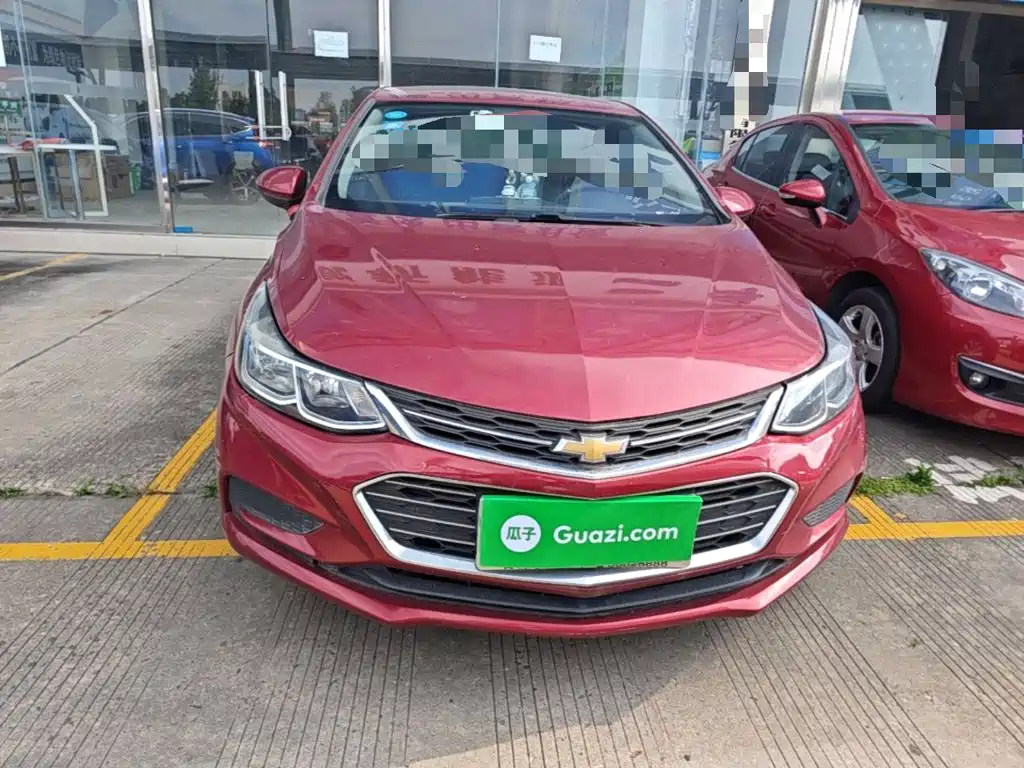 Cruze 320 Auto Pioneer Sunroof