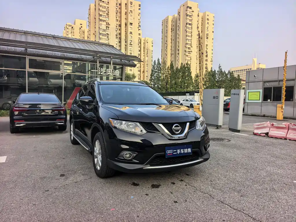 X-Trail 2.0 L CVT Comfort 2 WD