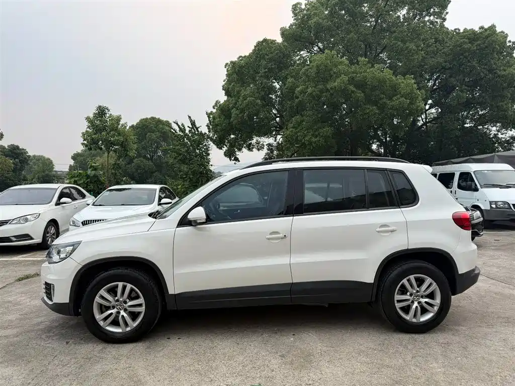 Tiguan 300 TSI Auto 2 WD Style