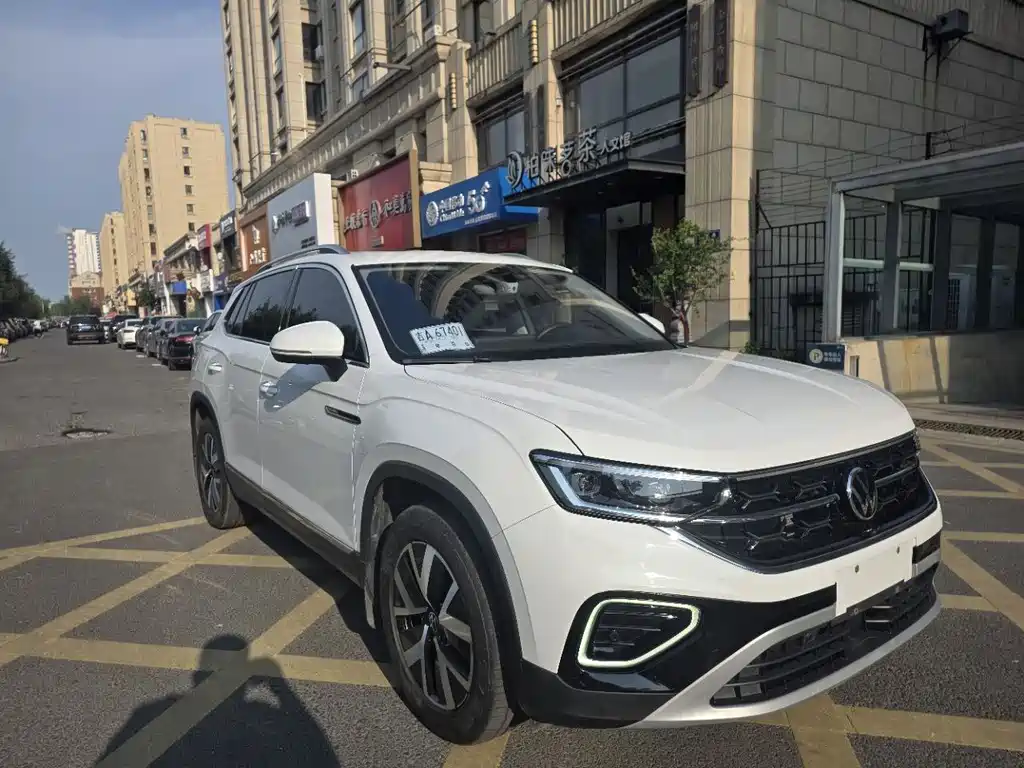 Tayron 280 TSI 2 WD Luxury Plus Advanced