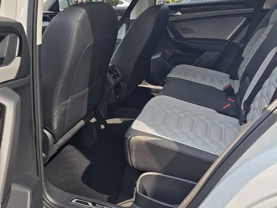 Tayron 280 TSI 2 WD Luxury Plus Advanced