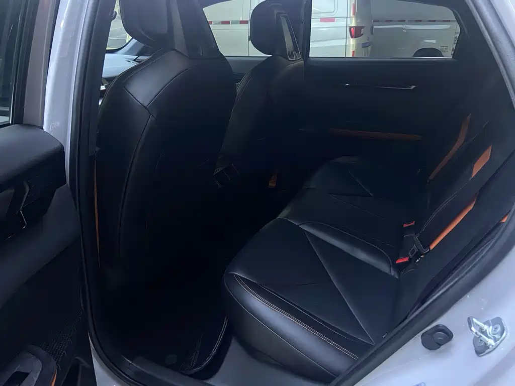 Changan UNI-V 1.5 T Sport