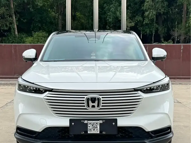 Honda Vezel 1.5 L CVT Tech