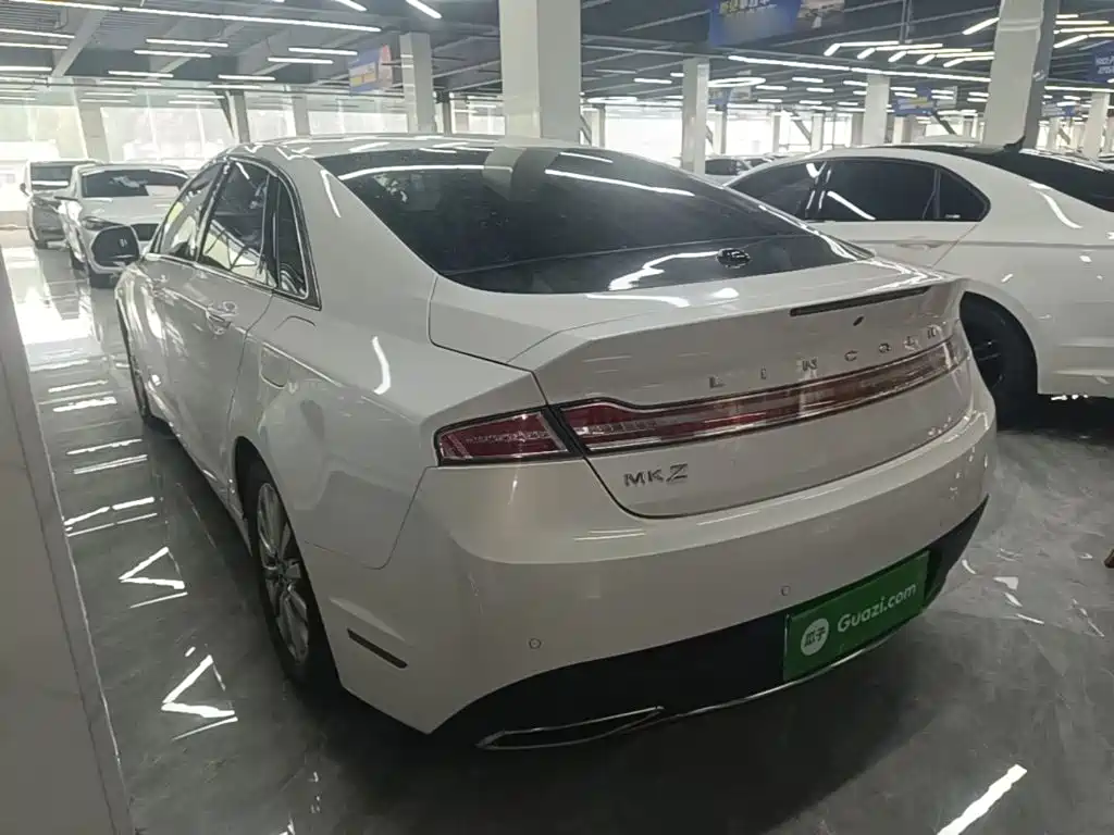 Lincoln MKZ 2.0 T Premium CN-VI