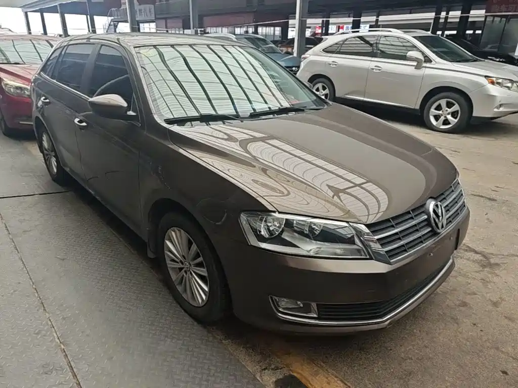 Gran Lavida 1.6 L Manual Comfort