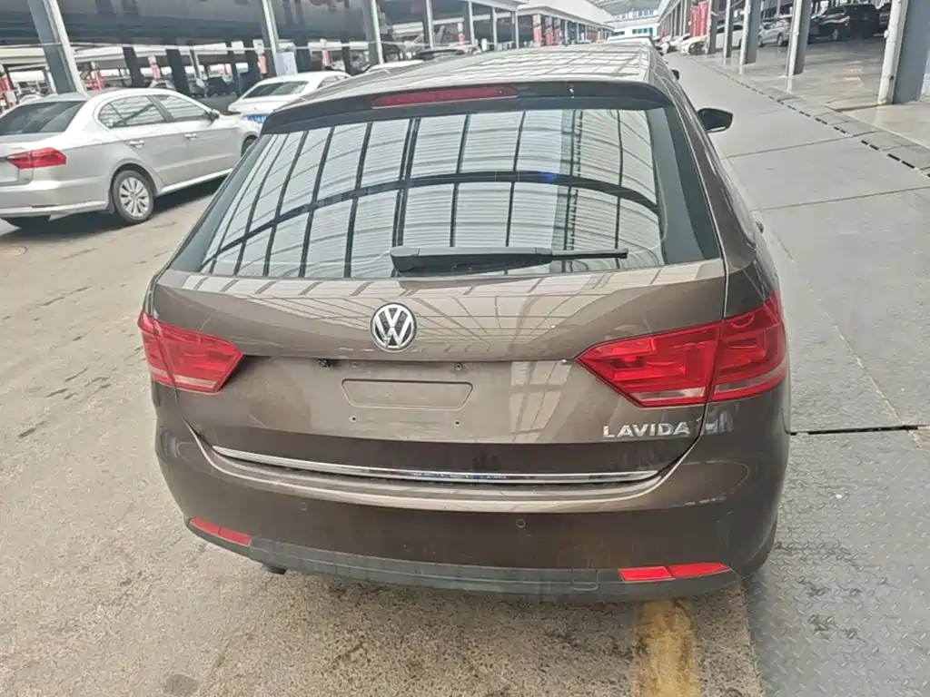 Gran Lavida 1.6 L Manual Comfort