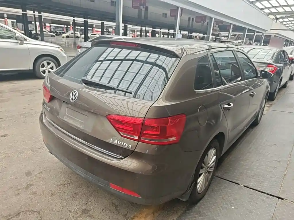 Gran Lavida 1.6 L Manual Comfort