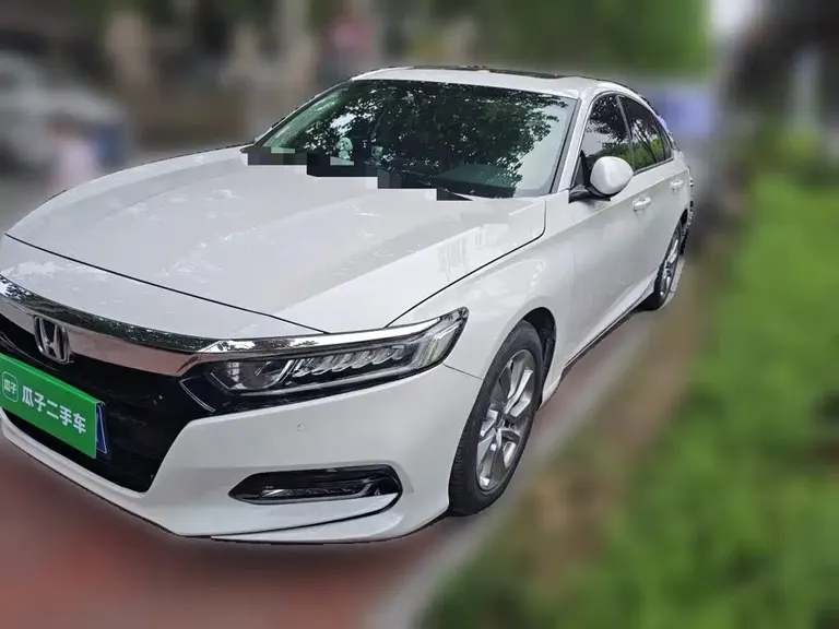 Honda Accord 260 TURBO Luxury CN-VI