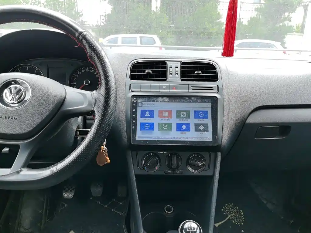 Polo 1.4 L Manual Style