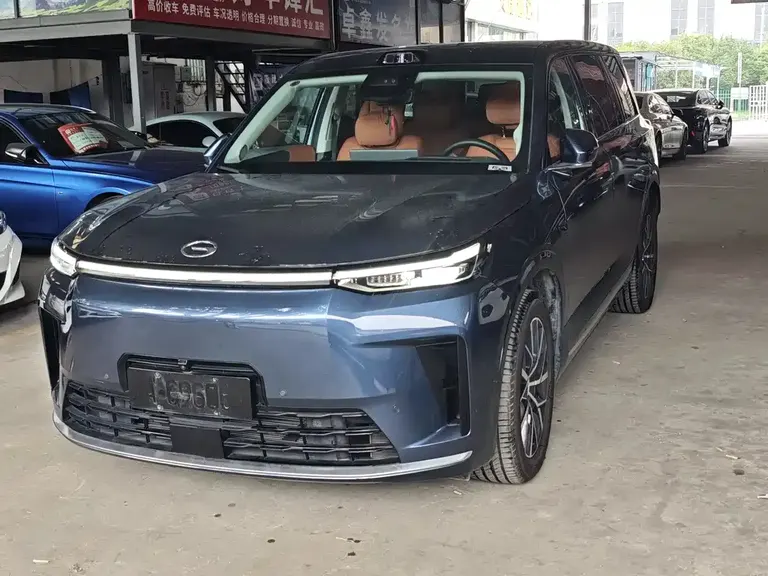 GAC Trumpchi Xiangwang S9 Qiankun UItra 6-seat