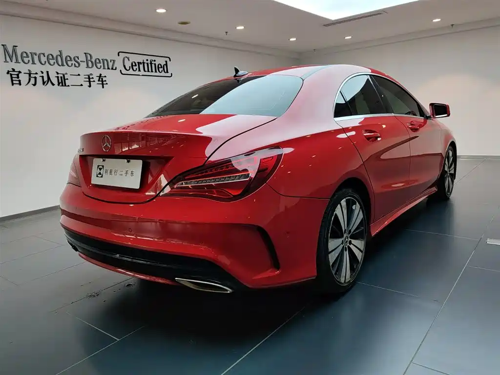 Mercedes-Benz CLA (Import) CLA 200 Fashion