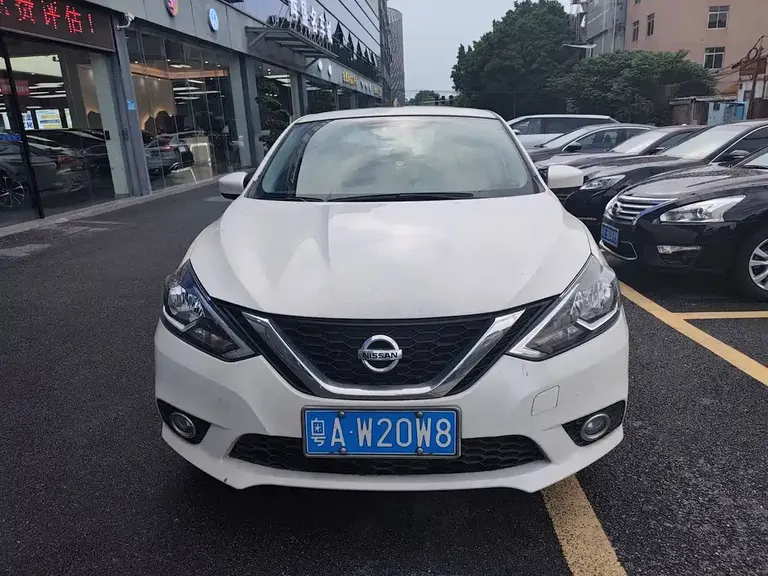 Nissan Sylphy Classic 1.6 XL CVT Luxury