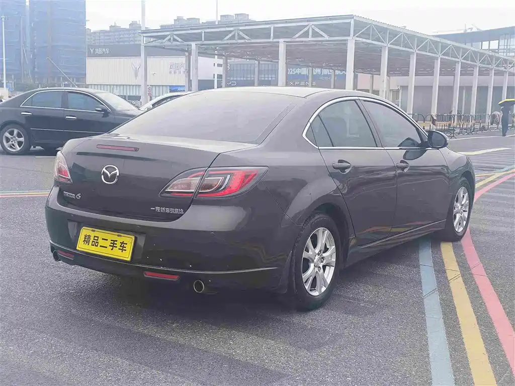 Mazda6 Ruiyi 2.0 L Auto Luxury