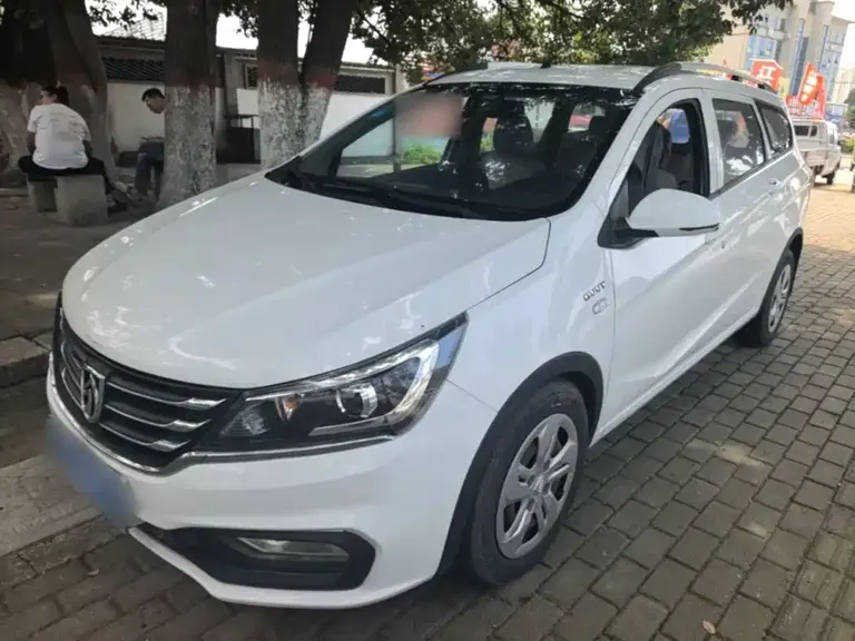 Baojun 310 W 1.5 L Manual Comfort CN-V