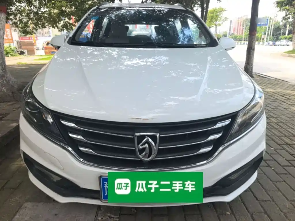 Baojun 310 W 1.5 L Manual Comfort CN-V