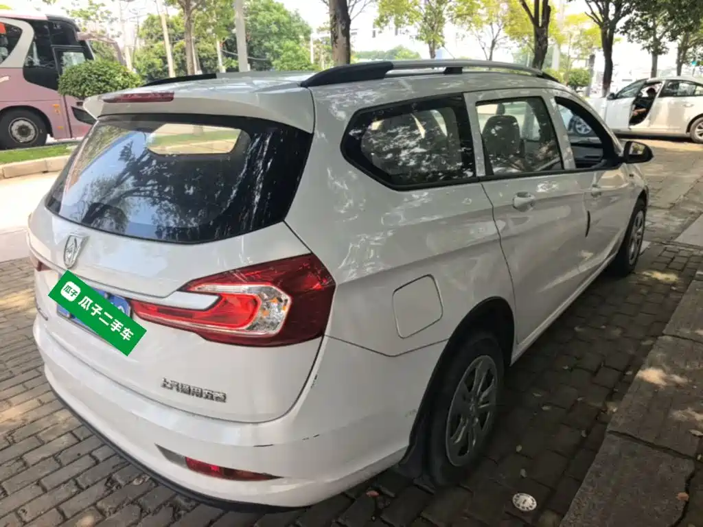 Baojun 310 W 1.5 L Manual Comfort CN-V