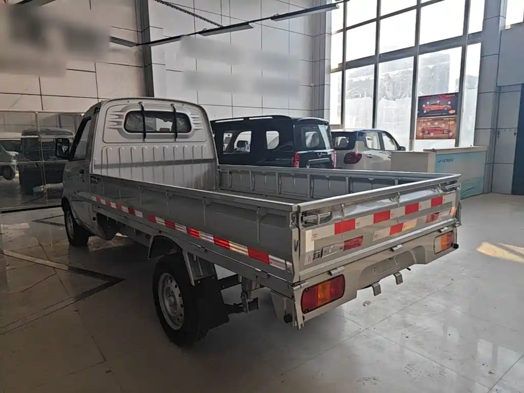 Wuling Rongguang Mini Truck 五菱荣光小卡 2023款 1.5 L单排加长型LAR