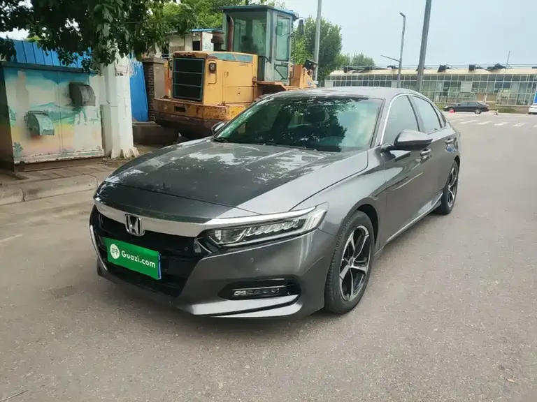 Honda Accord 260 TURBO Elite CN-VI