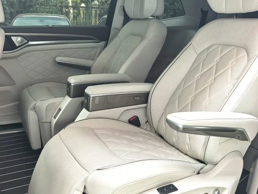 Viloran 380 TSI Distinguished