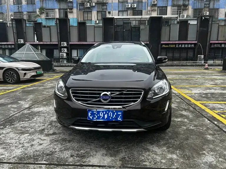 Volvo XC60 沃尔沃XC60 2017款 T5 智行版