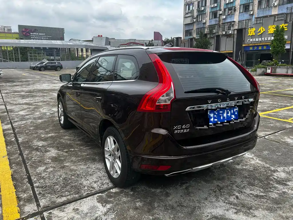 Volvo XC60 沃尔沃XC60 2017款 T5 智行版