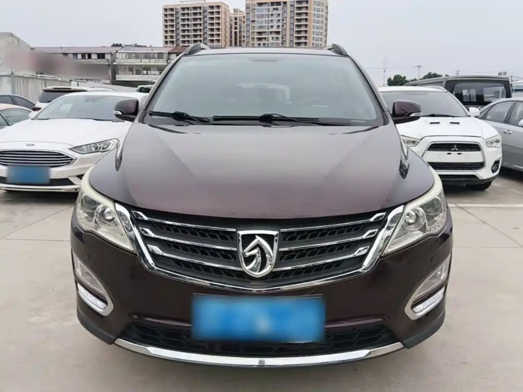 Baojun 560 1.8 L Manual Luxury
