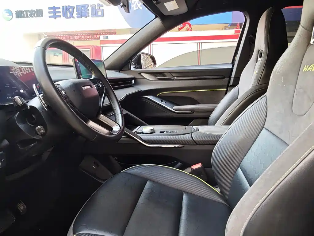 Haval H6 S 哈弗H6 S 2022款 2.0 T 两驱悦跑版