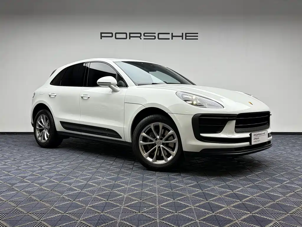 Macan Macan 2.0 T