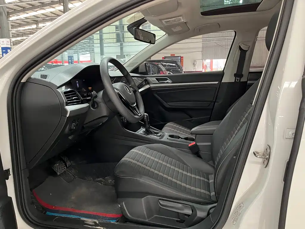 Lavida 280 TSI DSG Comfort