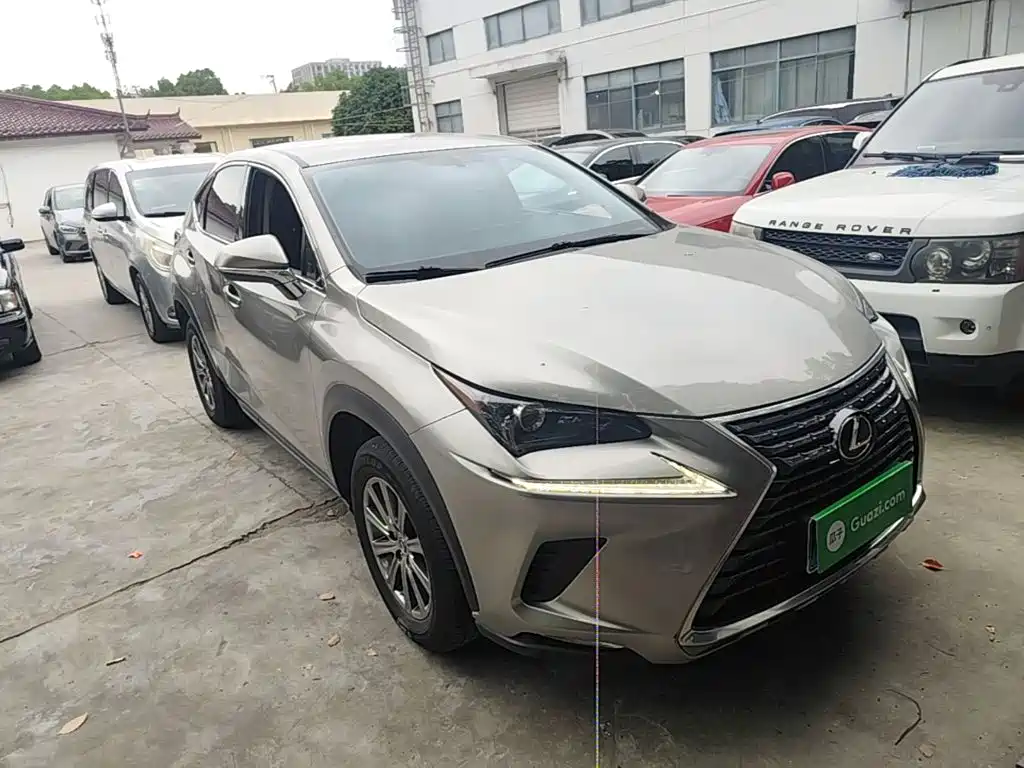 Lexus NX 200 FWD Comfort CN-VI